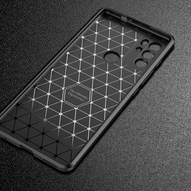 SKALO Moto G60S Carbon Fiber TPU-suojakuori - Musta