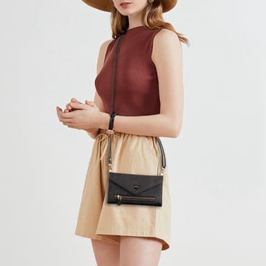 SKALO Samsung S23 Evelope Clutch 8-Lokeroa - Musta