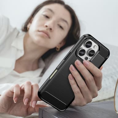 SKALO iPhone 16 Pro Max Armor Carbon Iskunkestävä TPU suojakuori - Musta