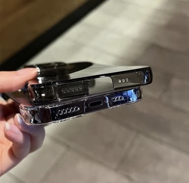 Erittäin ohut ja kirkas iPhone 16 Pro -kotelo