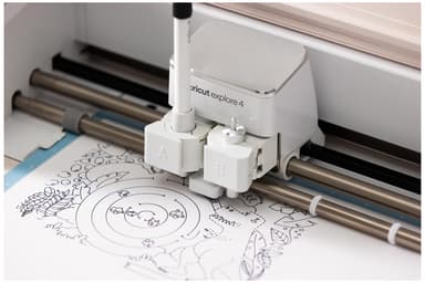 Cricut Explore 4 digitaalinen leikkuri Essentials pakkaus