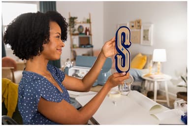 Cricut Maker 4 digitaalinen leikkuri Essentials pakkaus